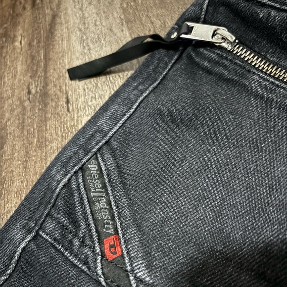 DIESEL D-Earlie 080AP Women Jeans W26/L32 - Picture 3 of 6